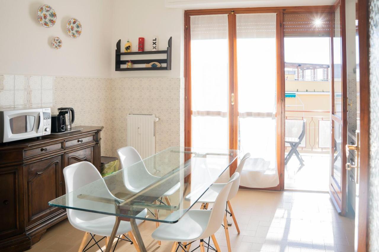 דירות 093 - Casa Panorama, Vista Mare E Vista Portofino, 500 Metri Centro Di Chiavari, Posto Auto Gratis Incluso מראה חיצוני תמונה