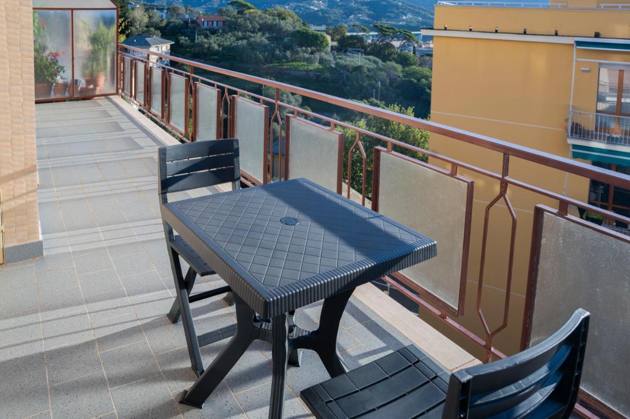 דירות 093 - Casa Panorama, Vista Mare E Vista Portofino, 500 Metri Centro Di Chiavari, Posto Auto Gratis Incluso מראה חיצוני תמונה