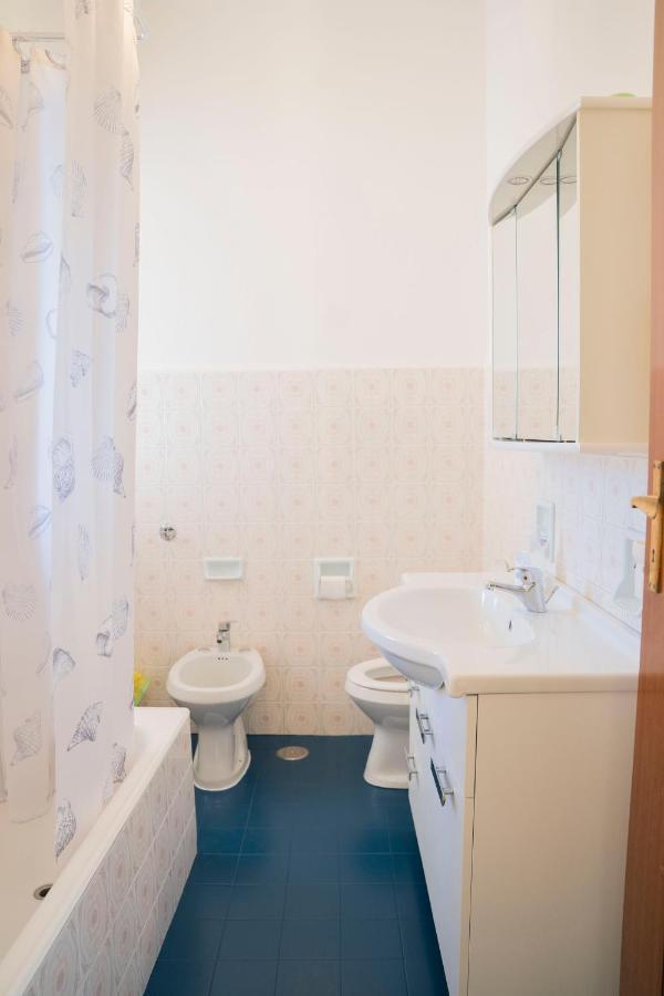 דירות 093 - Casa Panorama, Vista Mare E Vista Portofino, 500 Metri Centro Di Chiavari, Posto Auto Gratis Incluso מראה חיצוני תמונה